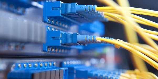 مركز التحكم والمراقبة - خدمات الإنترنت في البصرة